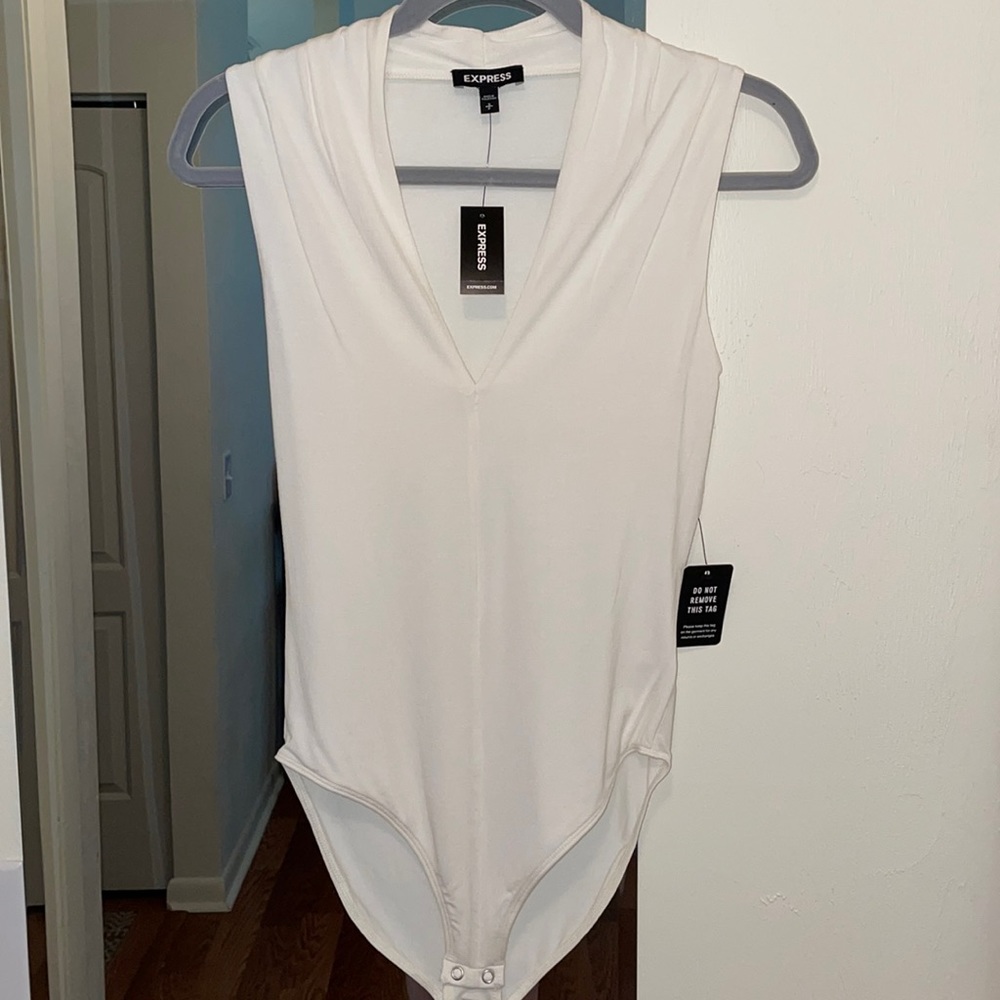 Express bodysuit top